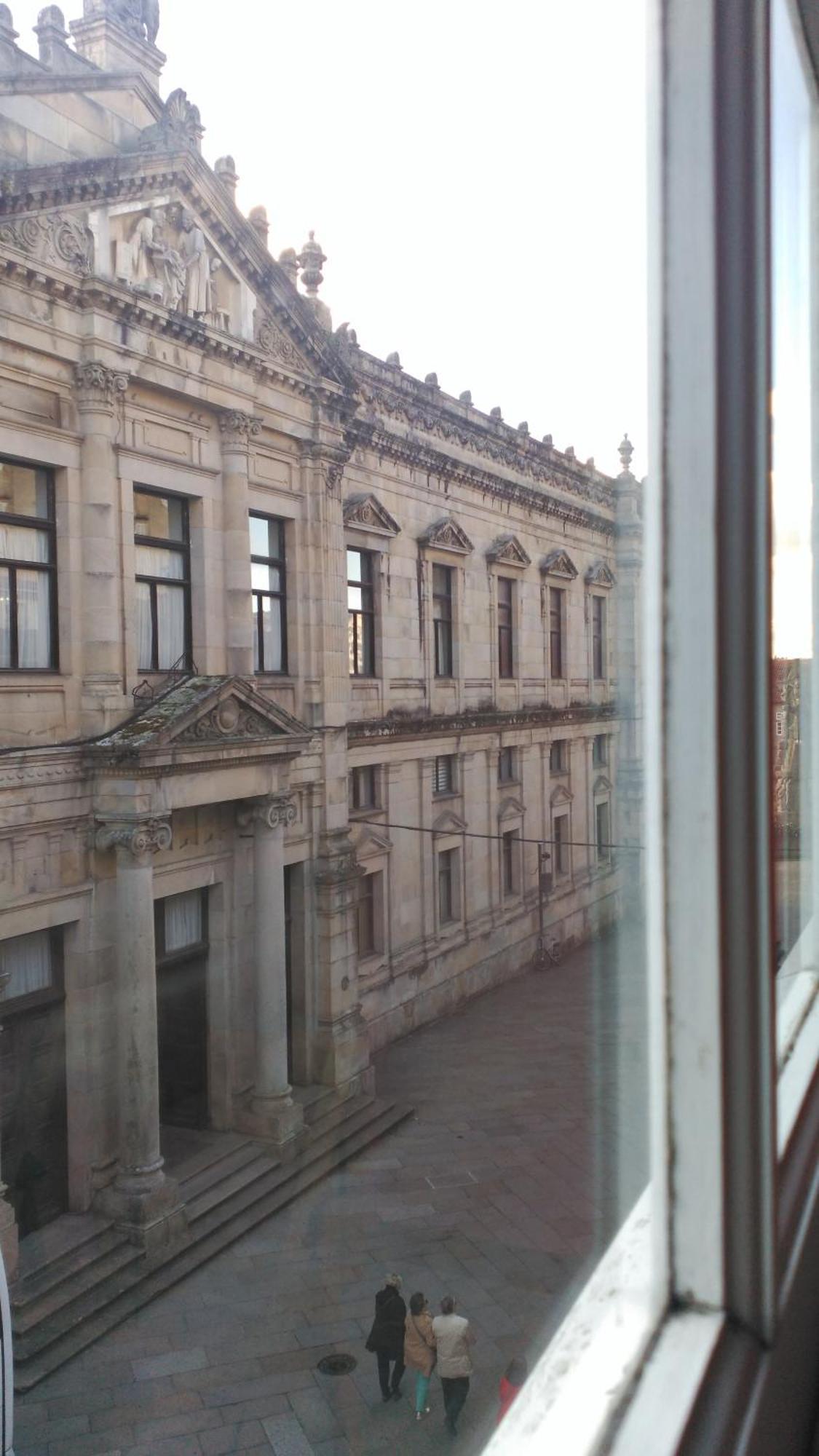 Pico Sacro II Hotel سانتياغو دي كومبوستيلا الغرفة الصورة